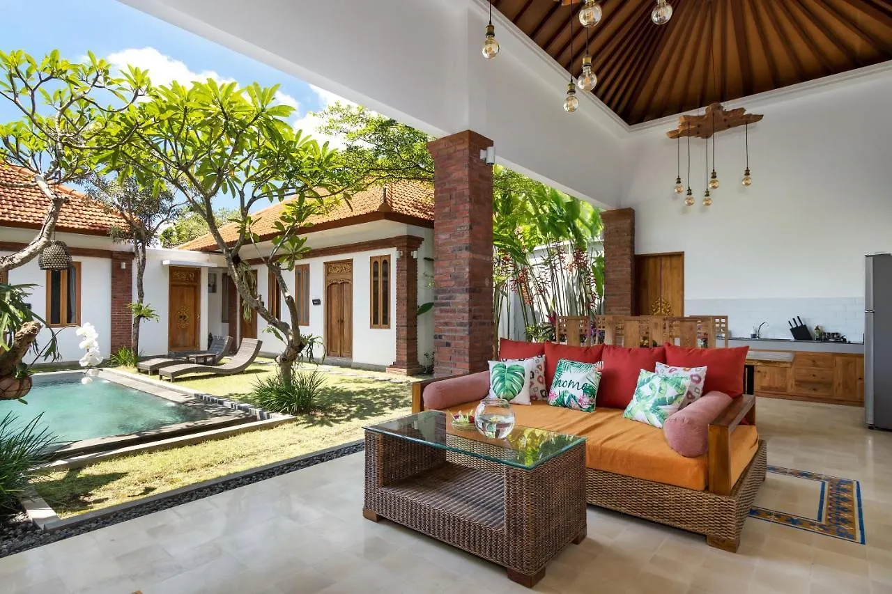 Bijia Villa W Private Pool - Peaceful Quiet Luxury Villa - Near Monkey Forest Ubud